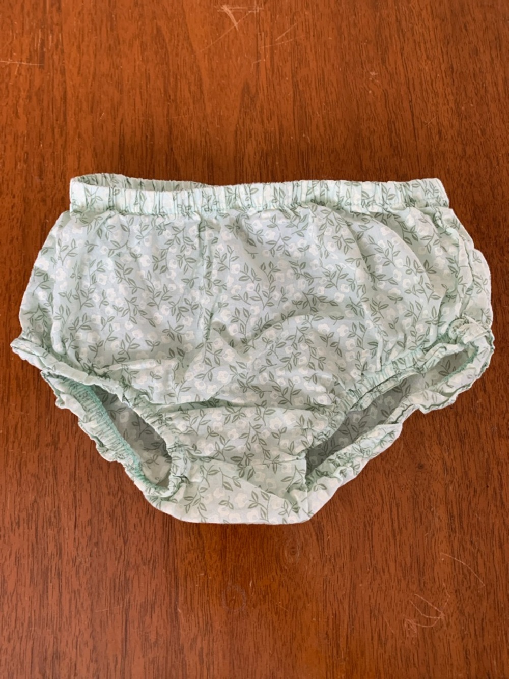 🍓3/$10 Carter's Pale Mint Leaf-Print Diaper Cover size 12m